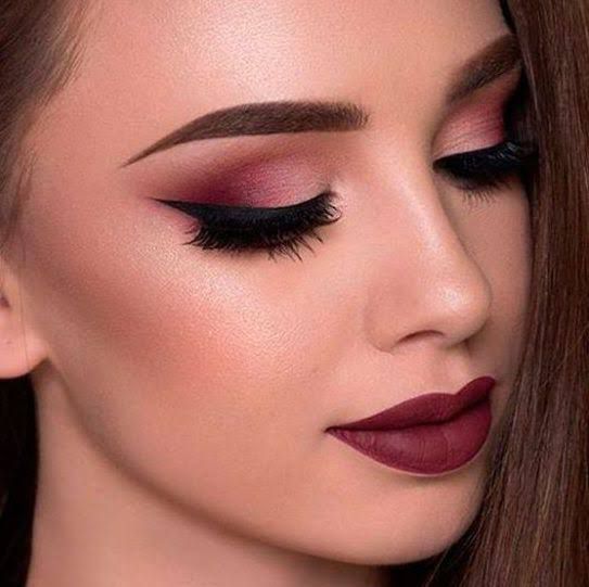How To Create A Romantic Valentine's Day Makeup Look For This Special Occasion